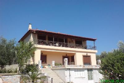 Недвижимость на о.Лесбос . Вилла площадью 192 кв.м.