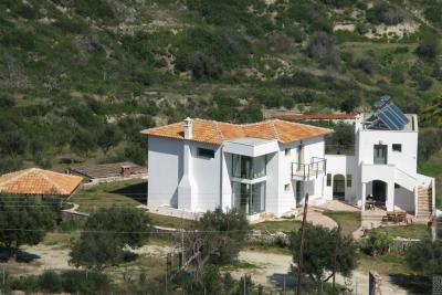 Недвижимость на Халкидики Кассандра. Вилла площадью 260 кв.м.