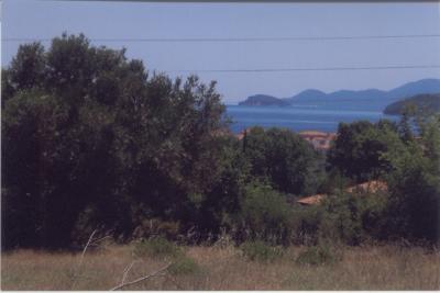 Недвижимость на Аспровалта . Участок за городом площадью 6500 кв.м.