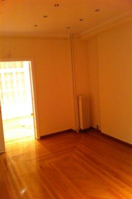 Недвижимость на Аттика . Квартира площадью 57 кв.м.