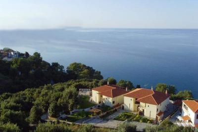 Недвижимость на Катерини . Вилла площадью 100 кв.м.