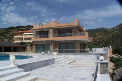 Недвижимость на о.Крит . Вилла площадью 220 кв.м.