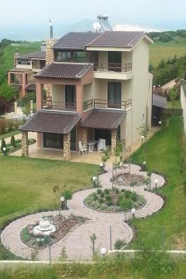 Недвижимость на Пригороды г.Салоники . Вилла площадью 200 кв.м.